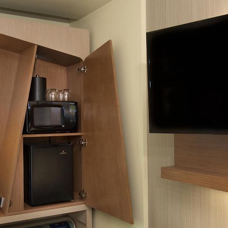 Courtyard By Marriott Seattle Everett Downtown Экстерьер фото