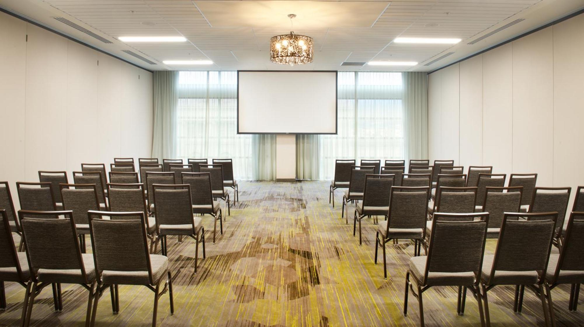 Courtyard By Marriott Seattle Everett Downtown Экстерьер фото