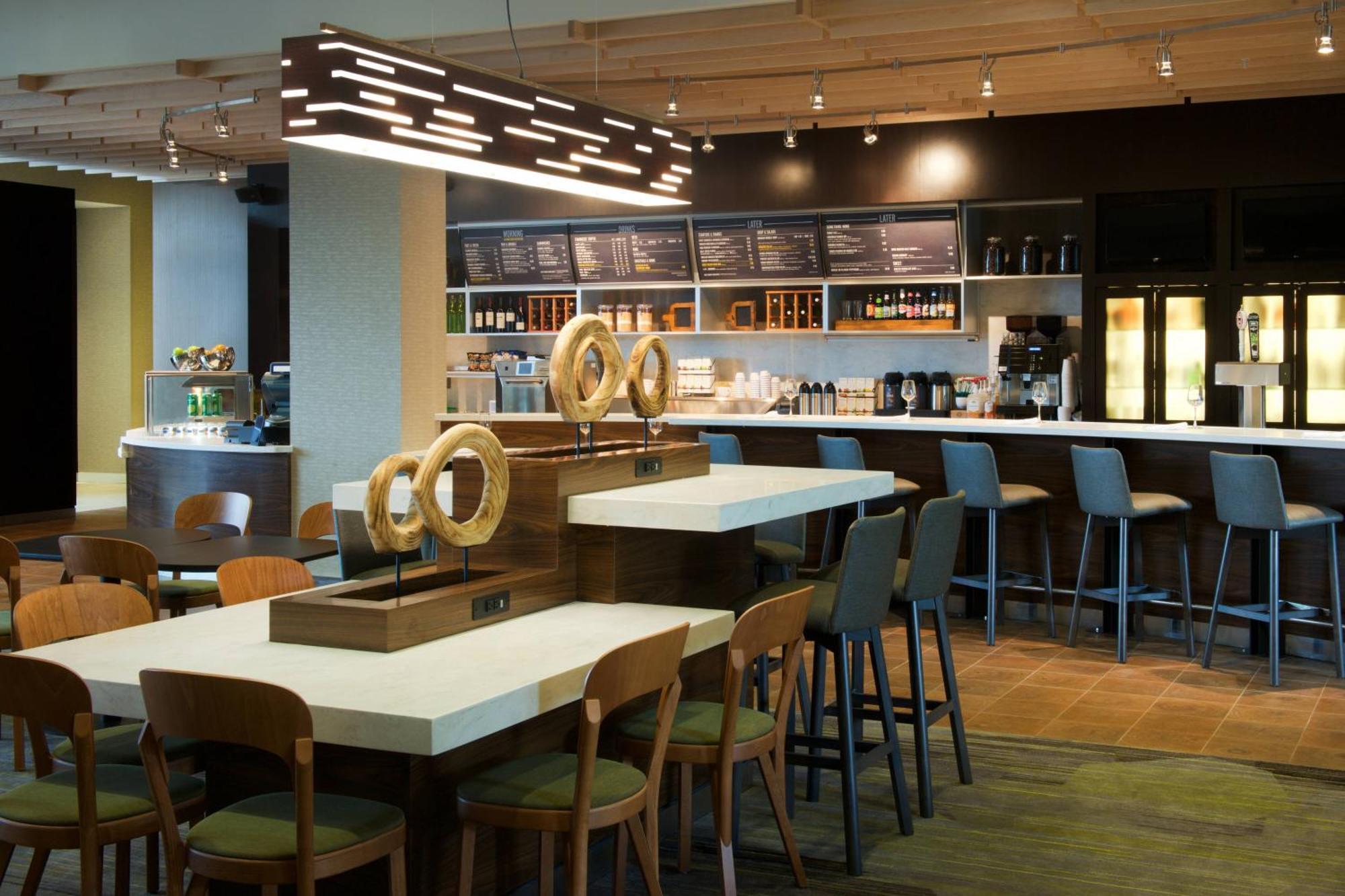 Courtyard By Marriott Seattle Everett Downtown Экстерьер фото
